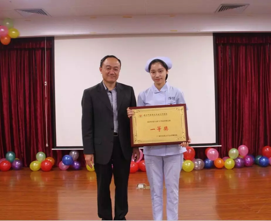 展现白衣天使风采，我院喜迎5·12护士节活动