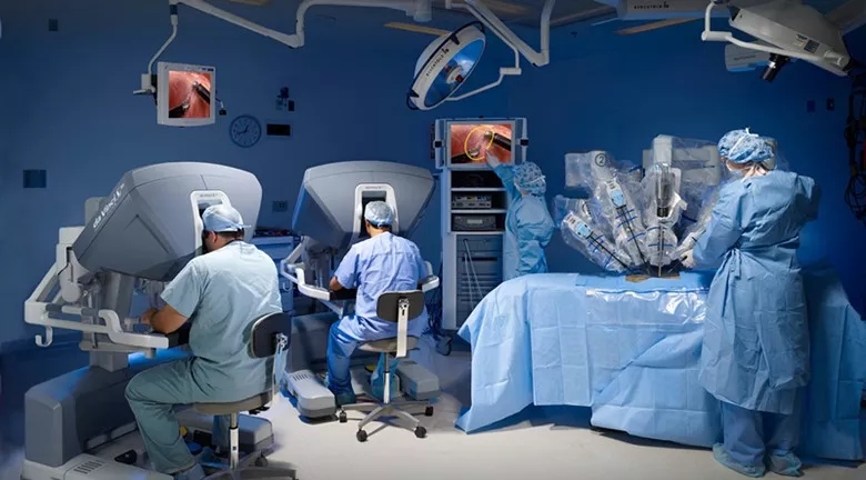 广州智能机器人辅助手术会诊中心落户金沙洲医院